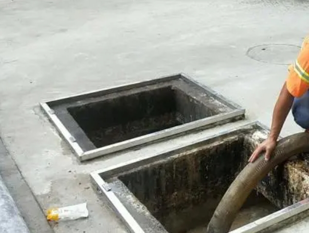 玉泉化粪池清理