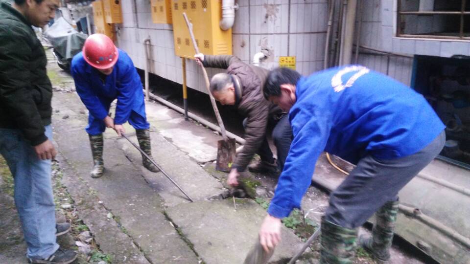 玉泉清掏化粪池、管道疏通一站式服务<高效><技术><可靠>